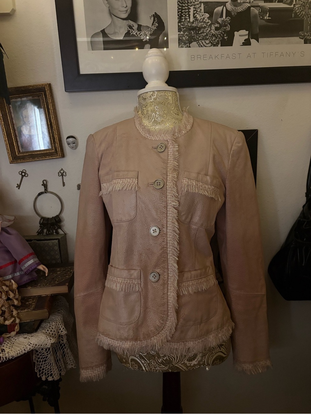 Womens vintage blazer in rose gold